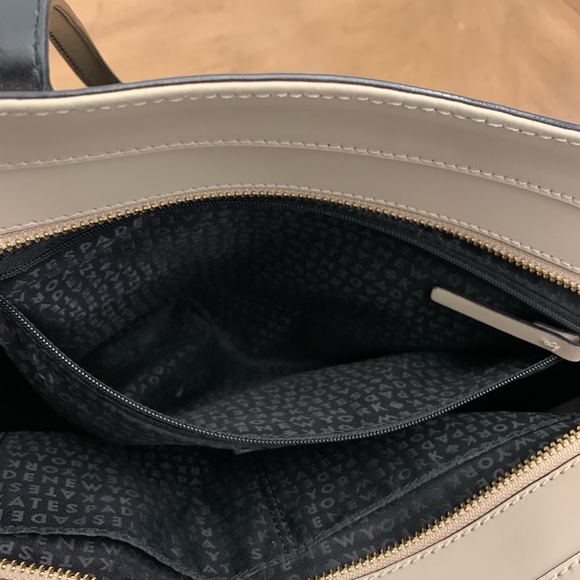 ⭐️Sale ⭐️ 👜 Kate ♠️ Spade Tote with Zipper - Picture 7 of 9